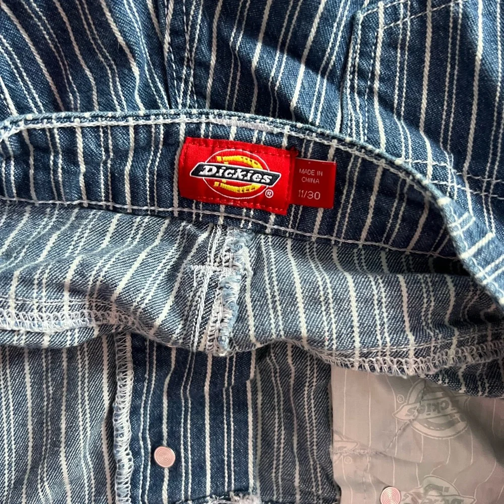 STRIPED JEAN SHORTS!! - Picture 3 of 3